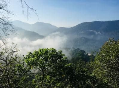 चालू डिसेंबर महिन्यात थंडीचा जोर वाढण्याची शक्यता व्यक्त केली जात आहे. पुढच्या दोन ते तीन दिवसानंतर राज्यात थंडी वाढणार असल्याचा अंदाज ज्येष्ठ हवामान तज्ज्ञ माणिकराव खुळे यांनी व्यक्त केला आहे.