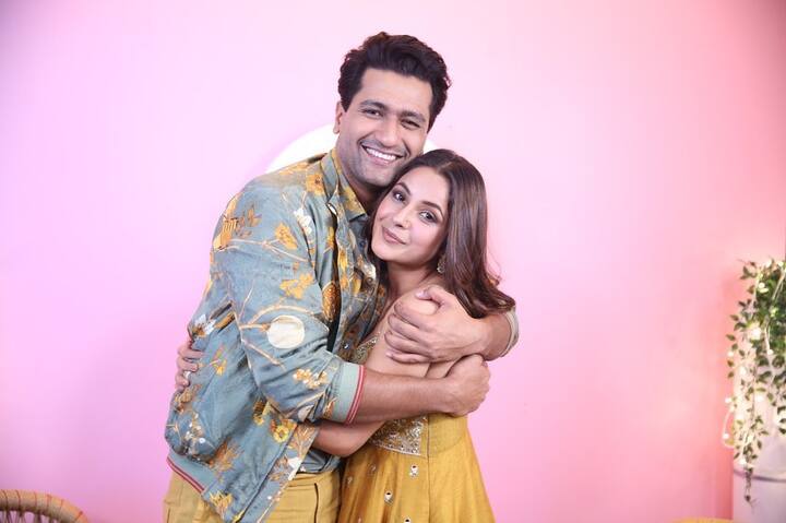 शहनाजच्या देसी वाइब्स या चॅट शोमध्ये विकी कौशलनं हजेरी लावली होती. (Shehnaaz Gill/Instagram)
