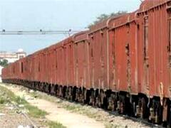 बांका में स्टेशन पर खड़ी थी मालगाड़ी, चोरों ने उड़ा ली बैटरी, RPF ढूंढती रही पर नहीं मिली सफलता