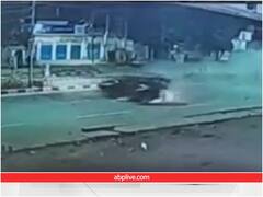 अनकंट्रोल हुई तेज रफ्तार जीप... टायर निकलकर हुए अलग, बहुत भयानक था नजारा! सामने आया वीडियो