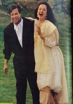 Rekha से लेकर Mandira Bedi तक... बॉलीवुड की वो अभिनेत्रियां जिन्होंने कम उम्र में ही खो दिया अपना जीवनसाथी