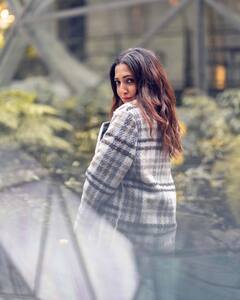 Neha shetty: స్టైలిష్ లుక్ తో మెస్మరైజ్ చేస్తున్న నేహా శెట్టి