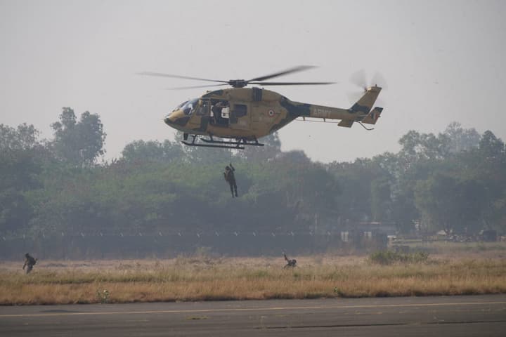 Nashik Combat Army : आता थेट भिडायचं! डोळ्यांची पारणे फेडणारा दीक्षांत समारंभ सोहळा