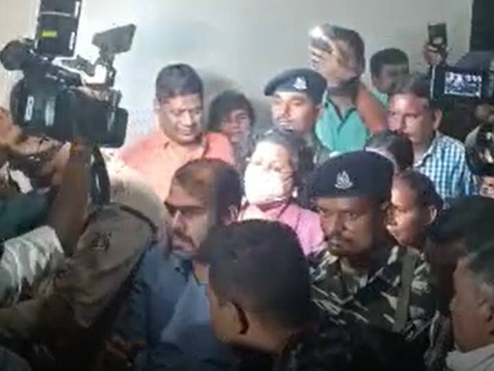 ED arrested Chhattisgarh Bhupesh Baghel's deputy secretary Saumya Chaurasia in money laundering case ANN Chhattisgarh: ईडी ने CM बघेल की डिप्टी सेक्रेटरी सौम्या चौरसिया को किया गिरफ्तार, चार दिन की मिली रिमांड