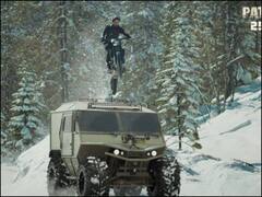 'पठान' में शाहरुख खान ने किया है ऐसा खतरनाक मोटरसाइकिल स्टंट, तस्वीरें देख रह जाएंगे दंग