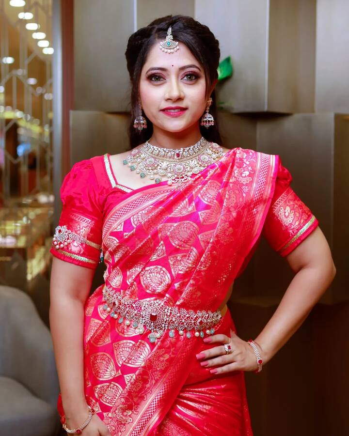 ఇంటింటి గృహలక్ష్మి శ్రుతి(లహరి) (image credit : Lahari /Instagram)