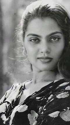 Silk Smitha : சில்க் ஸ்மிதாவின் அரிய புகைப்படங்களும்.. அறியப்படாத தகவல்களும்!