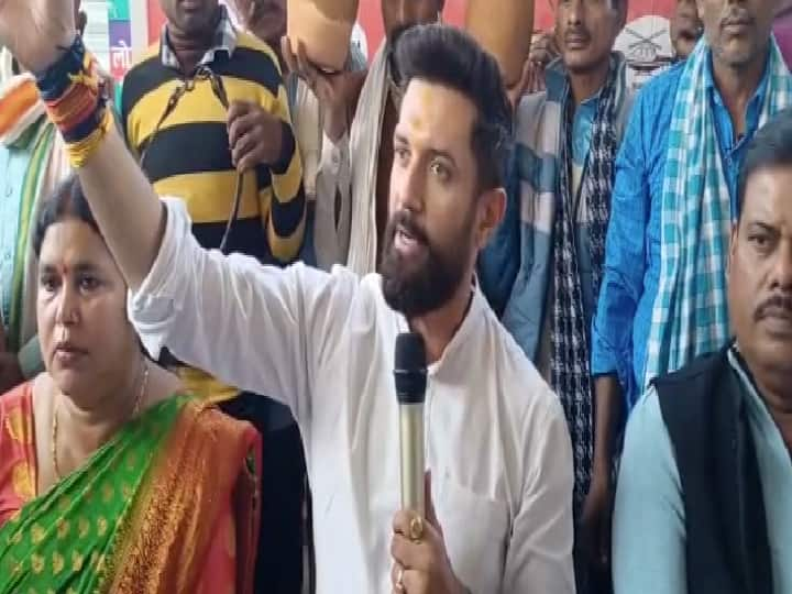 Pasi Samaj Andolan: Chirag Paswan Attacks CM Nitish Kumar By Supporting Toddy Liquor Selling in Bihar Bihar News: ‘नीतीश कुमार के प्रशासन के अंदर चलता शराब का उद्योग’, चिराग का CM पर हमला, ताड़ी को कहा नेचुरल