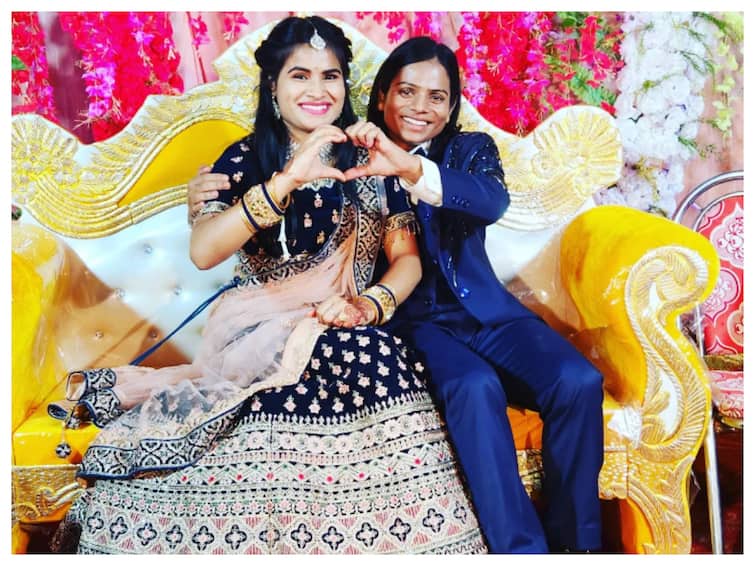 India sprinter Dutee Chand pose together with girlfriend Monalisa, pens heartwarming note on instagram 'Loved You Yesterday, Love You Still...': Dutee Chand's Photo With Partner Monalisa Goes Viral