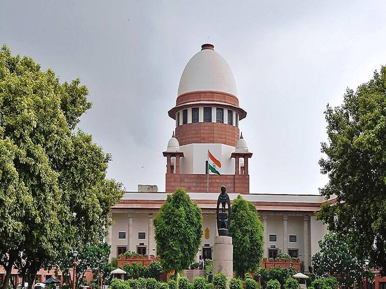 Supreme court grants 50 percent reservation to government doctors in super speciality medical courses know details Government doctors reservation: அரசு மருத்துவர்களுக்கு 50% இட ஒதுக்கீடு வழங்க உச்ச நீதிமன்றம் அனுமதி..!