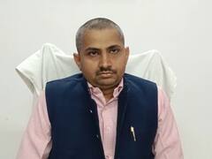 बाराबंकी में न स्वेटर मिला न आया पैसा, कांपते हुए पढ़ने को मजबूर गरीब बच्चे, विभाग को नहीं दिख रहा दर्द