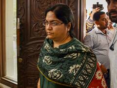 निलंबित IAS पूजा सिंघल की 82 करोड़ से ज्यादा की संपत्ति अटैच, चर्चा में है ये अस्पताल