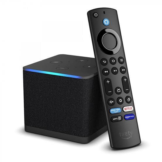 Amazon Fire TV Cube: 12,999 रुपये की कीमत वाला फायर टीवी क्यूब एक पावरफुल फायर टीवी स्ट्रीमिंग डिवाइस है. डिजाइन के अलावा, फायर टीवी क्यूब और फायर टीवी स्टिक के बीच सबसे बड़ा अंतर हाथों से हैंड फ्री एलेक्सा है. इसका मतलब है कि आप वॉइस असिस्टेंट का इस्तेमाल न केवल अपने टीवी बल्कि स्मार्ट होम डिवाइस को भी कंट्रोल करने के लिए कर सकते हैं.