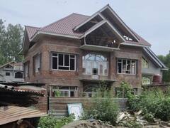 जम्मू-कश्मीर पुलिस ने 3 आतंकियों समेत 13 आरोपियों के खिलाफ चार्जशीट दाखिल की, पनाह देने वालों पर भी एक्शन