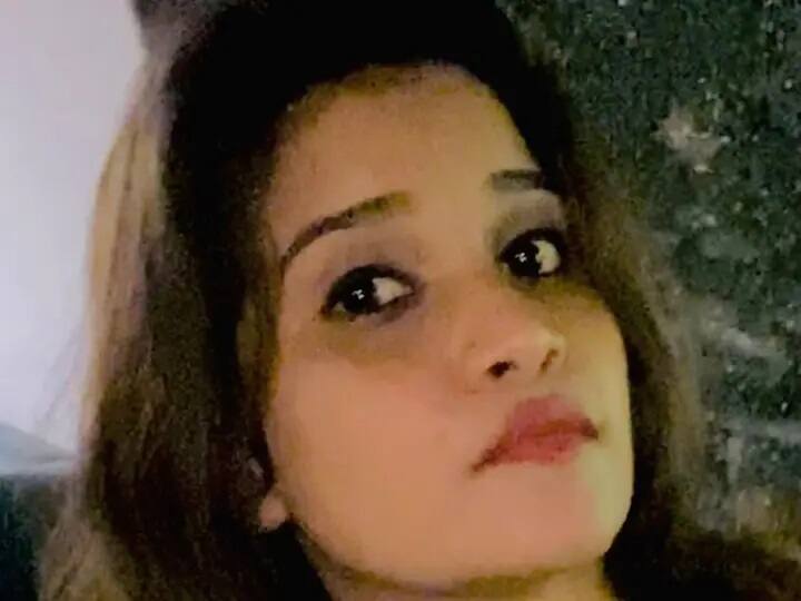 Chhattisgarh girl murdered crazy lover killed her girlfriend and threw her body in forest Raipur Crime News: છત્તીસગઢમાં પણ શ્રદ્ધા મર્ડર જેવી ઘટના, હત્યા બાદ યુવતીની બોડીને પેટ્રોલ છાંટી બાળી ફેંકી દીધી