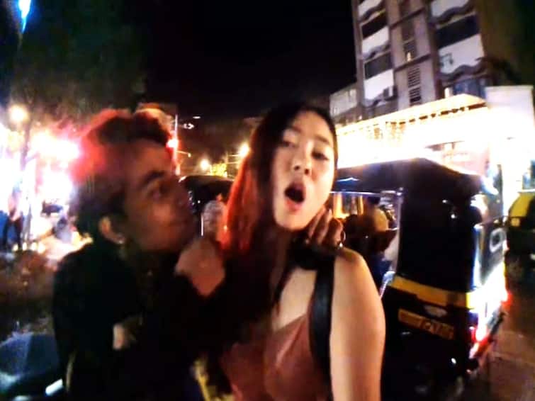 Korean vlogger harassed in Mumbai by two during a live stream, both arrested after social media outrage மும்பை: தென் கொரிய பெண்ணுக்கு பாதுகாப்பு அளிக்கப்படும்: வெளியுறவுத்துறை அமைச்சகம் உறுதி!