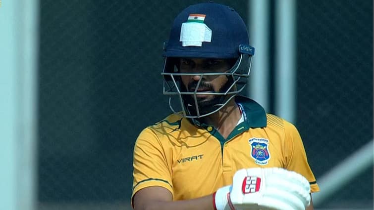 Vijay Hazare Trophy 2022 Ruturaj Gaikwad New Record First Player to Score Century in Quarter final Semi Final and Final Ruturaj Gaikwad Record: বিজয় হাজারে ট্রফির ফাইনালে শতরান করে ইতিহাস গড়লেন রুতুরাজ