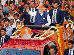Gujarat Election 2022: PM મોદીનો પ્રચંડ પ્રચાર, 50KM રોડ શોની ખાસ તસવીરો
