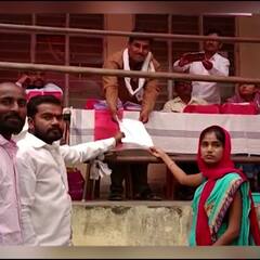 राज्यभरात ग्रामपंचायत निवडणुकीसाठी अर्ज दाखल, वेळ संपल्यानंतरही अनेक ठिकाणी उमेदवारांची गर्दी 