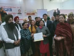 ਸਰਕਾਰੀ ਮੁਲਾਜ਼ਮਾਂ ਲਈ ਪੰਜਾਬ ਸਰਕਾਰ ਦਾ ਵੱਡਾ ਐਲਾਨ, 40 ਫੀਸਦੀ ਤੱਕ ਦੀ ਅਪੰਗਤਾ ਵਾਲੇ ਸਰਕਾਰੀ ਕਰਮਚਾਰੀ ਘਰਾਂ ਨੇੜੇ ਕਰਵਾ ਸਕਦੇ ਨੇ ਬਦਲੀ