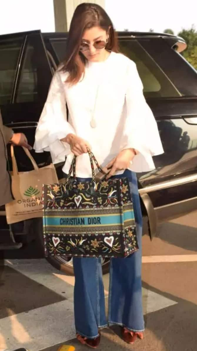 Anushka Sharma's lavish book tote bag comes with an expensive price tag of  Rs 2.47 lakh!