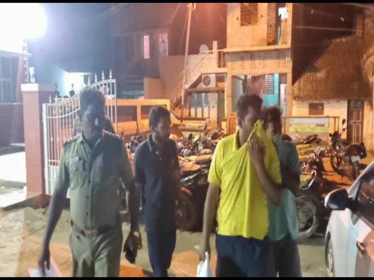 kanchipuram rowdy sridhar friends making rowdyism sivakanchi police arrested him