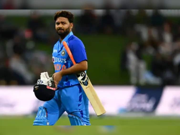 India tour of bangladesh is very important for Rishabh Pant if he continues to be flop he may thrown out of team india Rishabh Pant : बांगलादेश दौरा पंतसाठी 'लास्ट चान्स?' खराब प्रदर्शन केल्यास पडावे लागू शकते टीम इंडियातून बाहेर, पाहा आकडेवारी