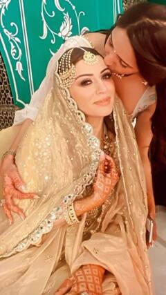 Hansika Mehandi Photos: இணையத்தில் பரவலாகி வரும் ஹன்சிகாவின் மெஹந்தி க்ளிக்ஸ்!