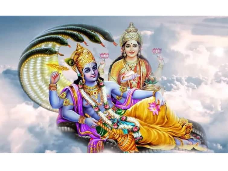 Mokshada Ekadashi 2022 shubh muhurat pujan vidhi significance dos donts Mokshada Ekadashi 2022 : आज आहे मोक्षदा एकादशी, भगवान विष्णूसह करा लक्ष्मीची पूजा; सर्व मनोकामना होतील पूर्ण