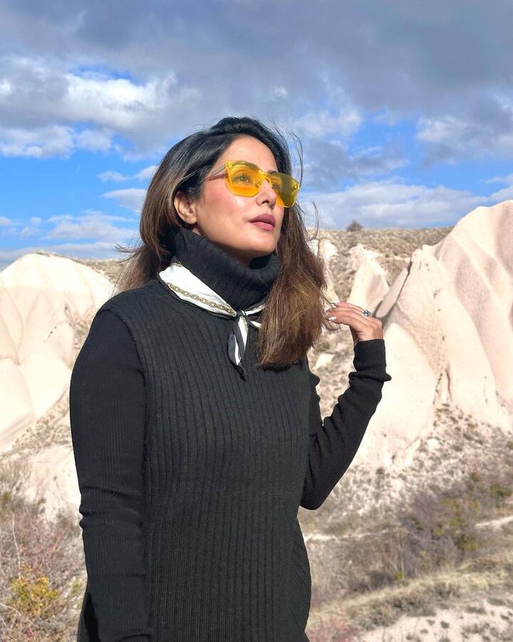 हिना खान अक्सर इंस्टाग्राम पर अपनी स्टाइलिश आउटफिट्स में तस्वीरें शेयर करती रहती हैं. हाल ही में उन्होंने तुर्की से अपनी कुछ तस्वीरें शेयर की हैं.