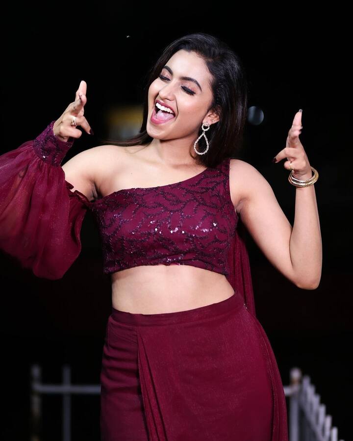 దీపికా పిల్లి విజయవాడకు చెందిన అమ్మాయి. Photo Credit@Deepika Pilli/instagram