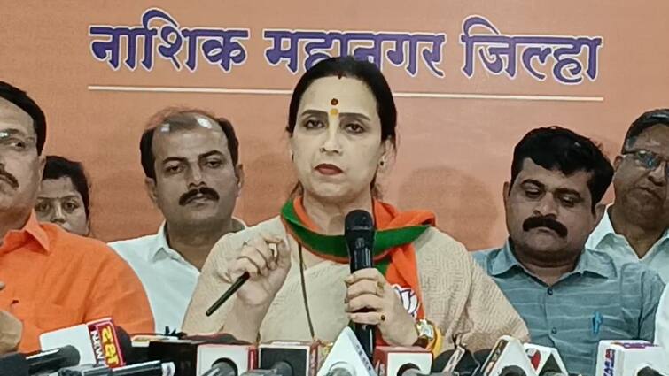 maharashtra news ashik news BJP leader Chitra Wagh criticizes Mahavikas Aghadi Chitra Wagh : इतके दिवस फेसबुकवर सरकार होतं, आता लोकांच्या फेसवर आहे! : चित्रा वाघ 