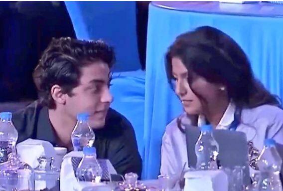 ipl 2023 shah- rukh khan will not be seen on the auction table aryan and suhana take charge IPL 2023: ਨੀਲਾਮੀ ਦੀ ਮੇਜ਼ 'ਤੇ ਇਸ ਵਾਰ ਵੀ ਨਜ਼ਰ ਨਹੀਂ ਆਉਣਗੇ ਸ਼ਾਹਰੁਖ ਖਾਨ, ਬੇਟਾ ਆਰੀਅਨ ਅਤੇ ਬੇਟੀ ਸੁਹਾਨਾ ਸੰਭਾਲਣਗੇ ਨਿਲਾਮੀ ਦਾ ਜਿੰਮਾ