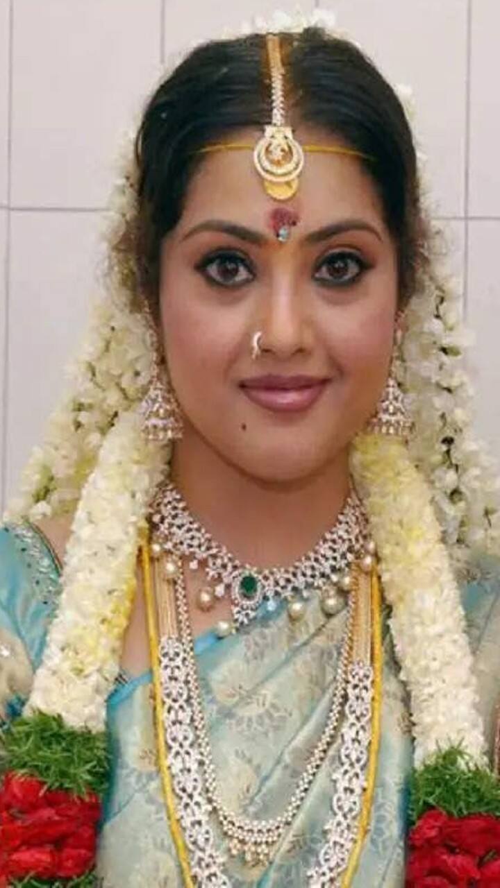 2009 ஆம் ஆண்டு ஜூலை 12 ஆம் தேதி பெங்களூரைச் சேர்ந்த வித்யாசாகரை திருமணம் செய்துகொண்டார்