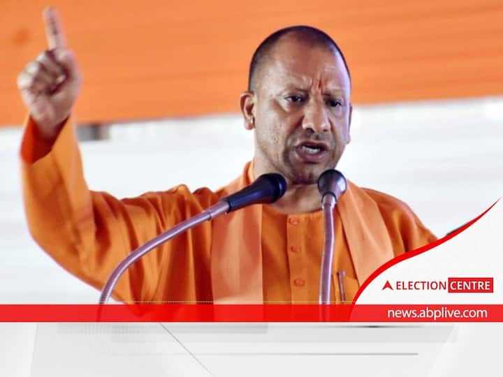 Gujarat Election Congress Mukt Gujarat Will Solve All Your Problems Says Adityanath At Rally Gujarat Election: 'Congress-Mukt Gujarat Will Solve All Your Problems', Says Adityanath At Rally