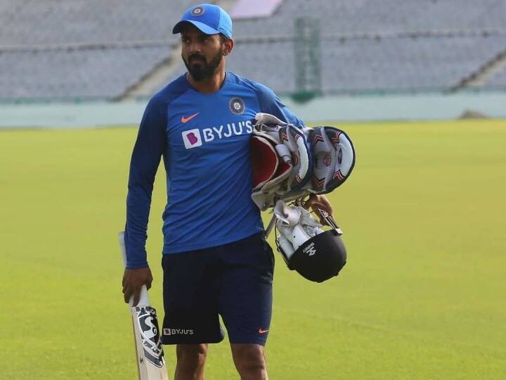 IND vs BAN: केएल राहुल-ऋषभ पंत में नंबर 5 के लिए कौन बेहतर? दिनेश कार्तिक ने दिया जवाब IND vs BAN Who is better for number 5 KL Rahul or Rishabh Pant Dinesh Karthik replied IND vs BAN: केएल राहुल-ऋषभ पंत में नंबर 5 के लिए कौन बेहतर? दिनेश कार्तिक ने दिया जवाब