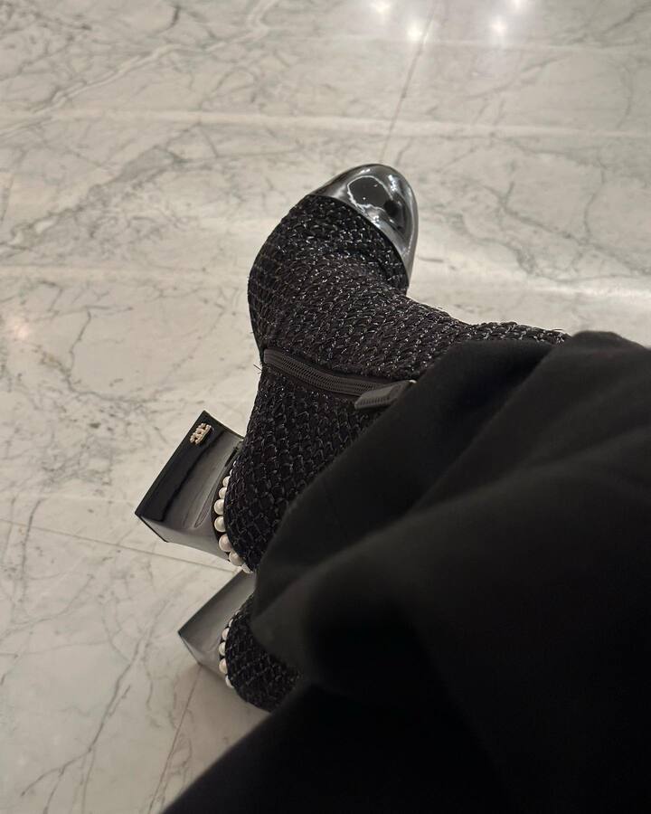 Mouni wore matching black heels with her outfit