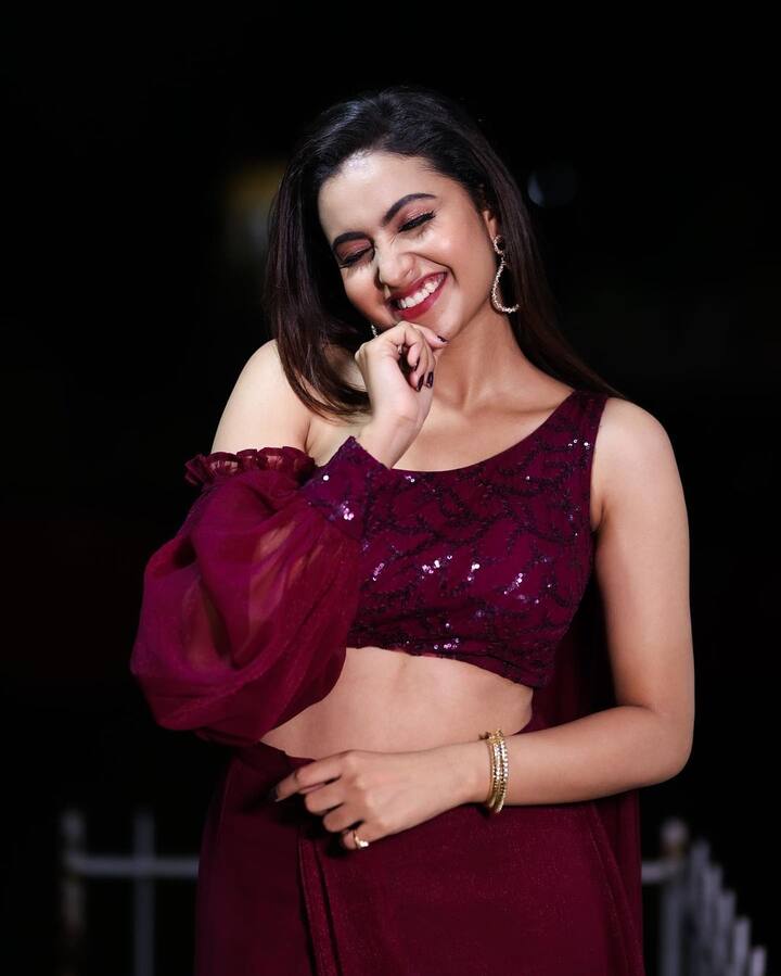 తర్వాత బుల్లితెర పై అవకాశాలు.Photo Credit@Deepika Pilli/instagram