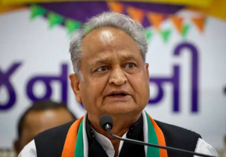 Chief Minister Ashok Gehlot said the country has come to know how scholar Rahul Gandhi is, BJP is trying to tarnish his image Rajasthan CM: मुख्यमंत्री अशोक गहलोत ने कहा- देश जान चुका है राहुल गांधी कितने विद्वान हैं, बीजेपी छवि खराब करना चाह रही