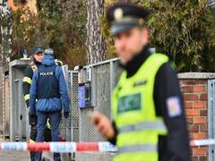 पूरे यूरोप में यूक्रेन के दूतावास को भेजे जा रहे खूनी पैकेज, चिट्ठी के साथ मिल रही जानवरों की आंखें