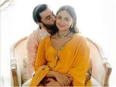 आलिया भट्ट- रणबीर कपूर की बेटी राहा को मिला खास कस्टमाइज्ड गिफ्ट, एक्ट्रेस ने शेयर की फोटो