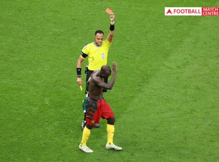 fifa wc 2022 cameroon vs brazil vincent abubakar take off shirt on field referee showed yellow card watch video FIFA WC 2022: વિન્સેંટ અબૂબકરને મેદાન પર શર્ટ ઉતારવો ભારે પડ્યો, રેફરીએ બતાવ્યું યલ્લો કાર્ડ, VIDEO