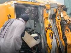 तरन तारन में स्कूल बस और ट्रक में टक्कर, स्कूल बच्ची सहित 2 की मौत, कई घायल