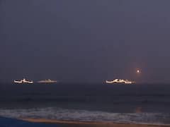National Navy Day 2022: Ship Display Along Vizag Coast Leaves President Murmu In Awe. SEE PICTURES