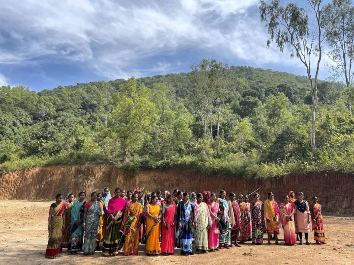 Trending News: 30 years of hard work paid off, women made the lifeless forest green, the story will touch the heart