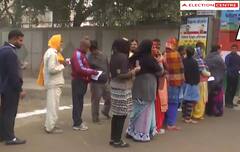 MCD Election 2022: MCD ચૂંટણીમાં આ દિગ્ગજોએ કર્યુ મતદાન, જુઓ તસવીરો