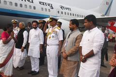 Droupadi Murmu AP Tour: ఏపీ పర్యటనలో బిజీబిజీగా రాష్ట్రపతి ముర్ము, విశాఖలో ఘనంగా నేవీ డే సెలబ్రేషన్స్