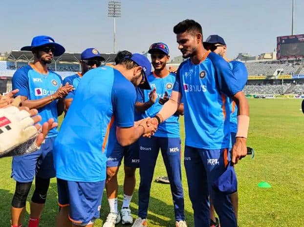 IND vs BAN 1st ODI Kuldeep Sen Debuts Team India Know Kuldeep Sen Stats Records Performance Speed Record Kuldeep Sen ODI Debut : ਕੁਲਦੀਪ ਸੇਨ ਨੇ ਟੀਮ ਇੰਡੀਆ ਲਈ ਕੀਤਾ ਡੈਬਿਊ, ਦੇਖੋ ਹੁਣ ਤੱਕ ਦਾ ਰਿਕਾਰਡ