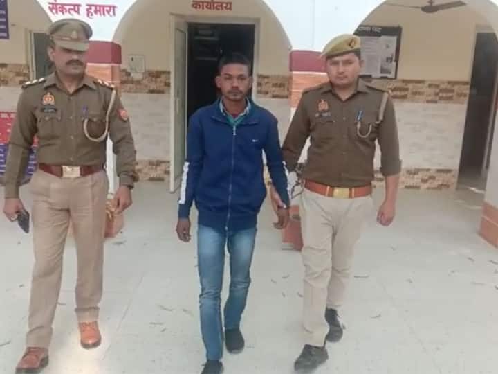 UP News Minor raped by three miscreants in Bijnor, one accused arrested ann Bijnor Crime: बिजनौर में तीन दरिंदों ने खेत में ले जाकर किया किशोरी का रेप, एक आरोपी गिरफ्तार