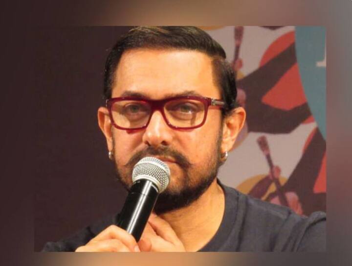 Aamir Khan Sad to see father Aamir Khan was moved to tears memories were given light Aamir Khan : 